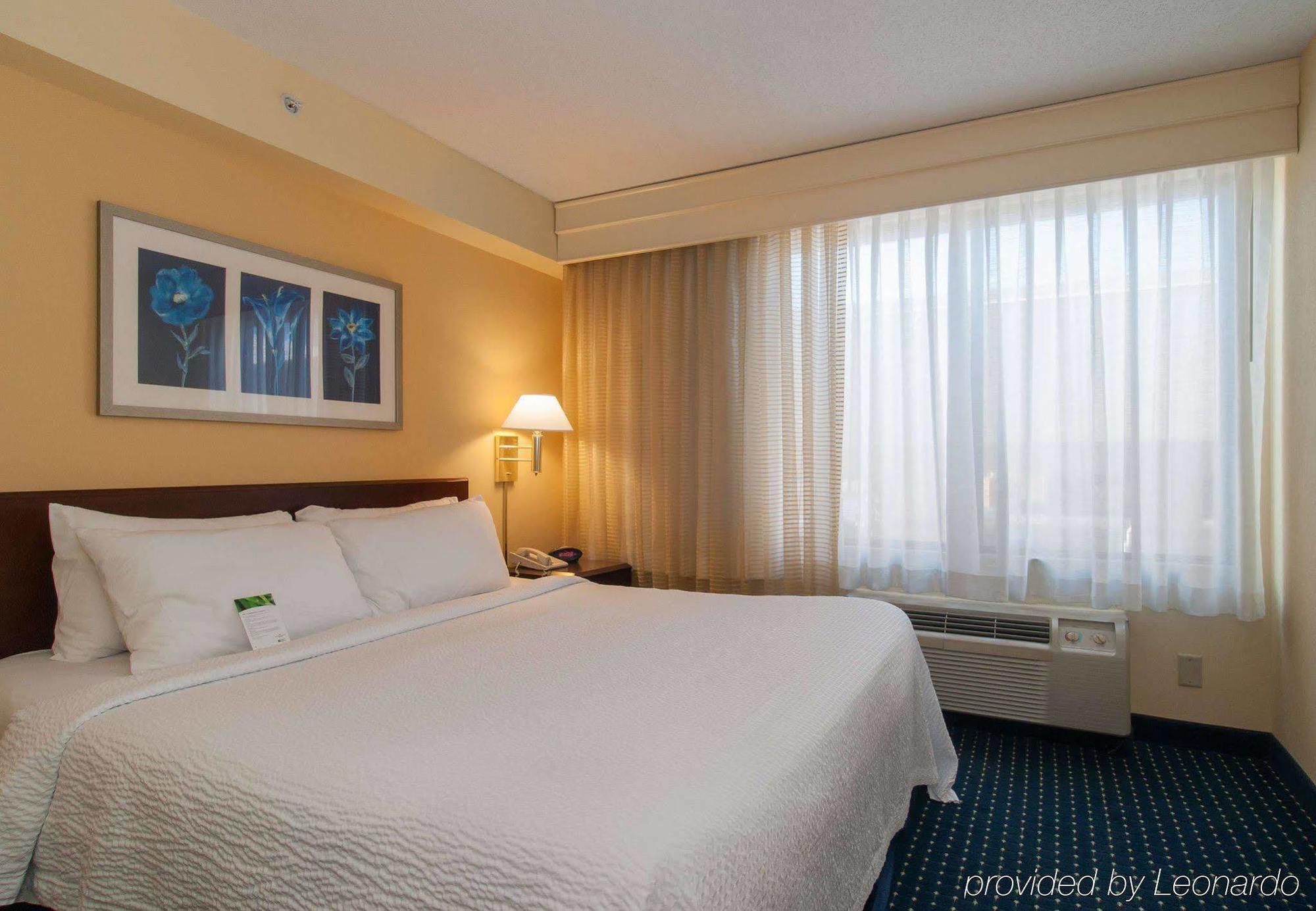 Springhill Suites By Marriott Charlotte / Concord Mills Speedway Exterior foto